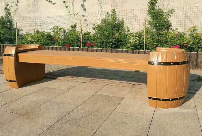 來賓仿木水泥椅