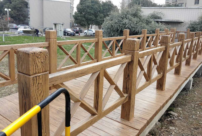 小區水泥仿木欄桿